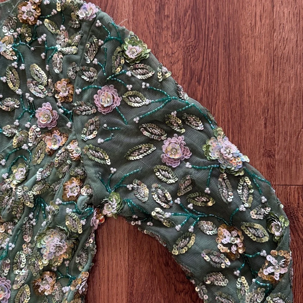 Mac Duggal Green Embellished Long Sleeve A Line Gown - Picture 6 of 9
